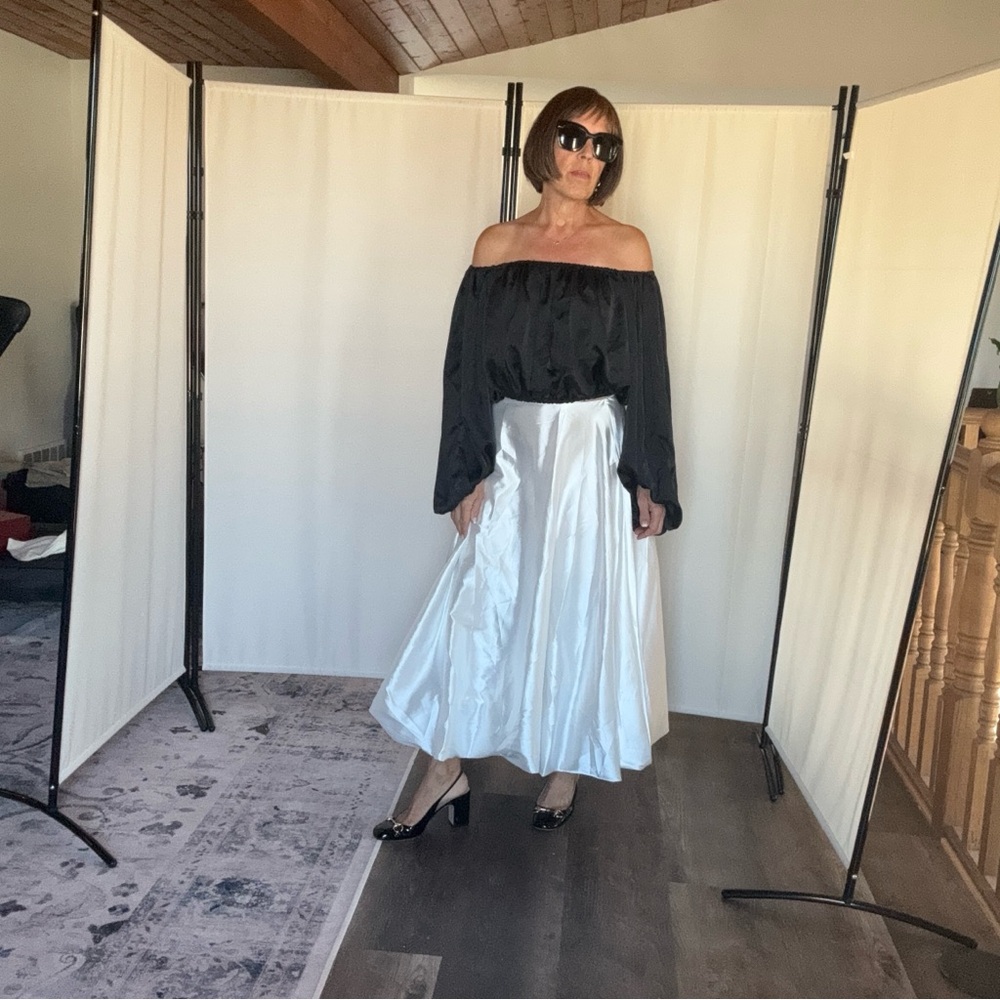 Luxe dress White Women's bubble hem skirt with HYFVEoff the shoulder top.